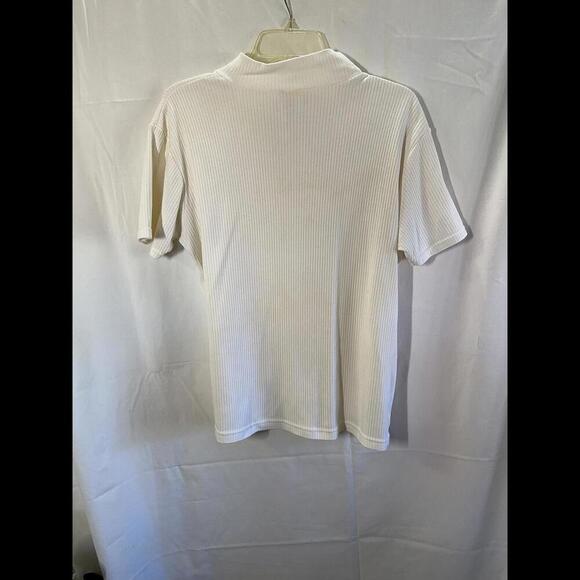 Bobbie Brooks Women's Ribbed Mock Neck Top - Size Large - Picture 2 of 3